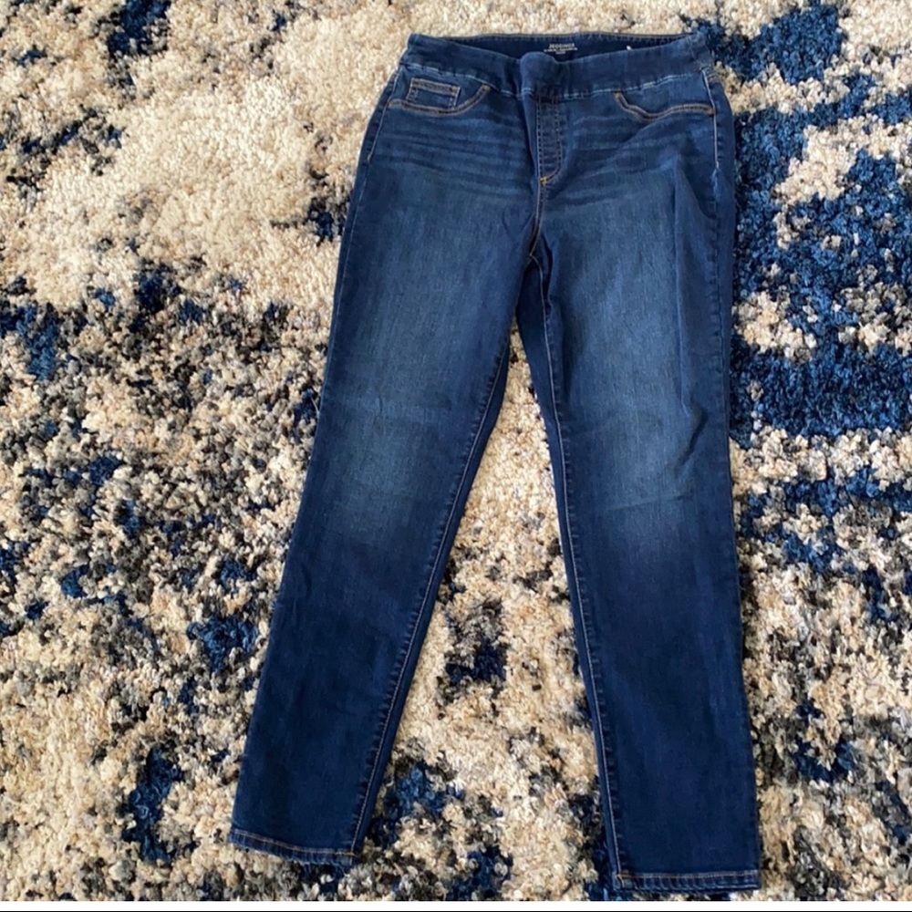 Jeggings to @shaylie10